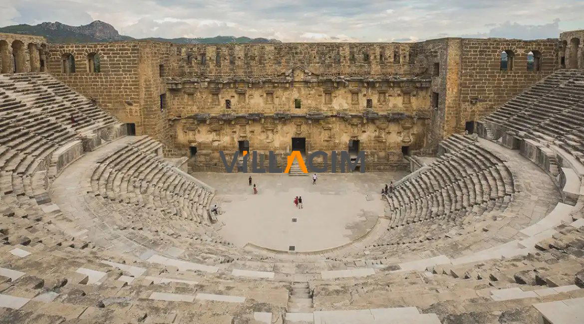 Aspendos Tiyatrosu: Dünyanın En İyi Korunmuş Roma Tiyatrosu