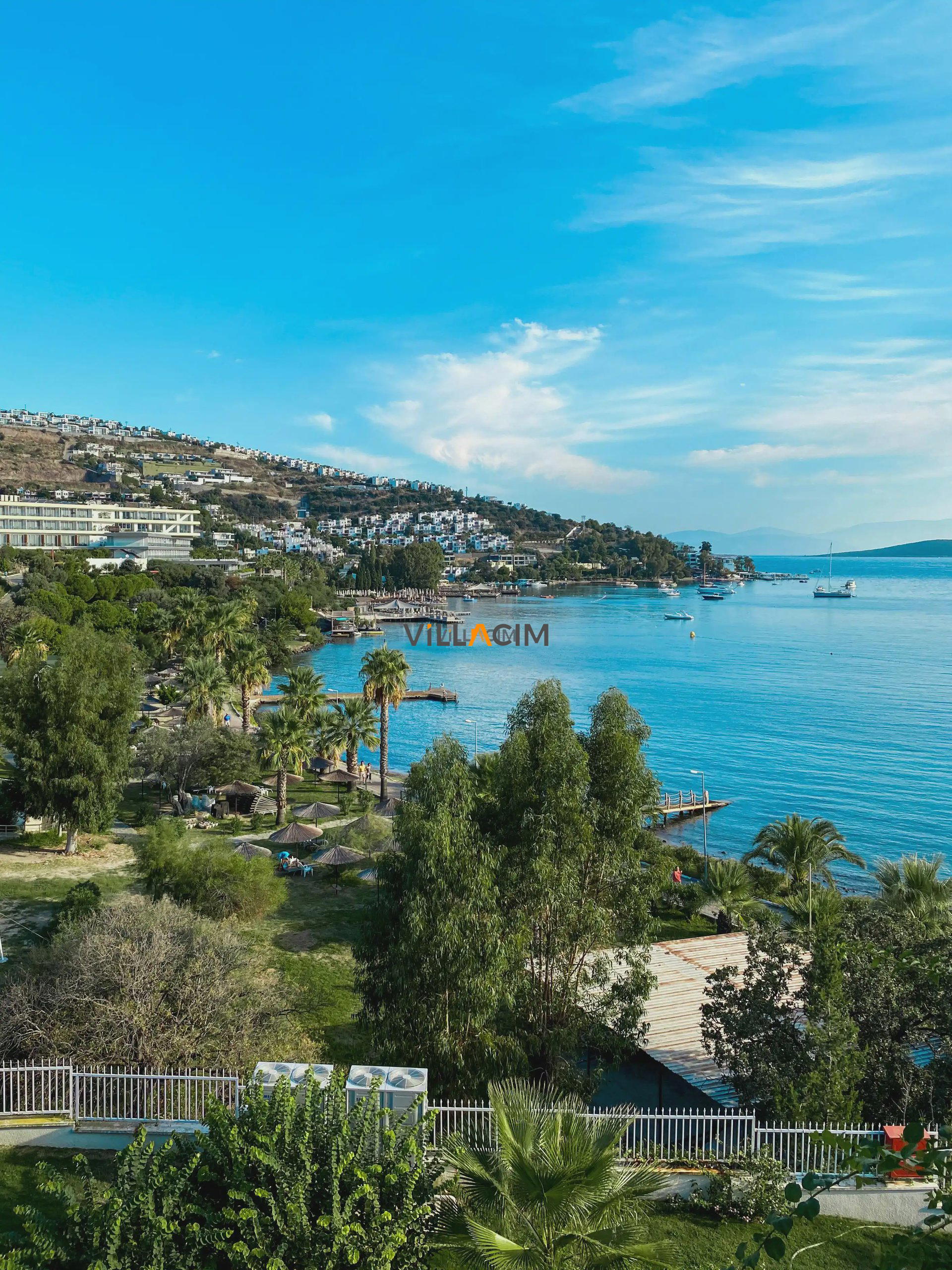 Nisan ve Mayıs'ta Ege Tatili: İlkbahar'ın En Güzel Rotaları