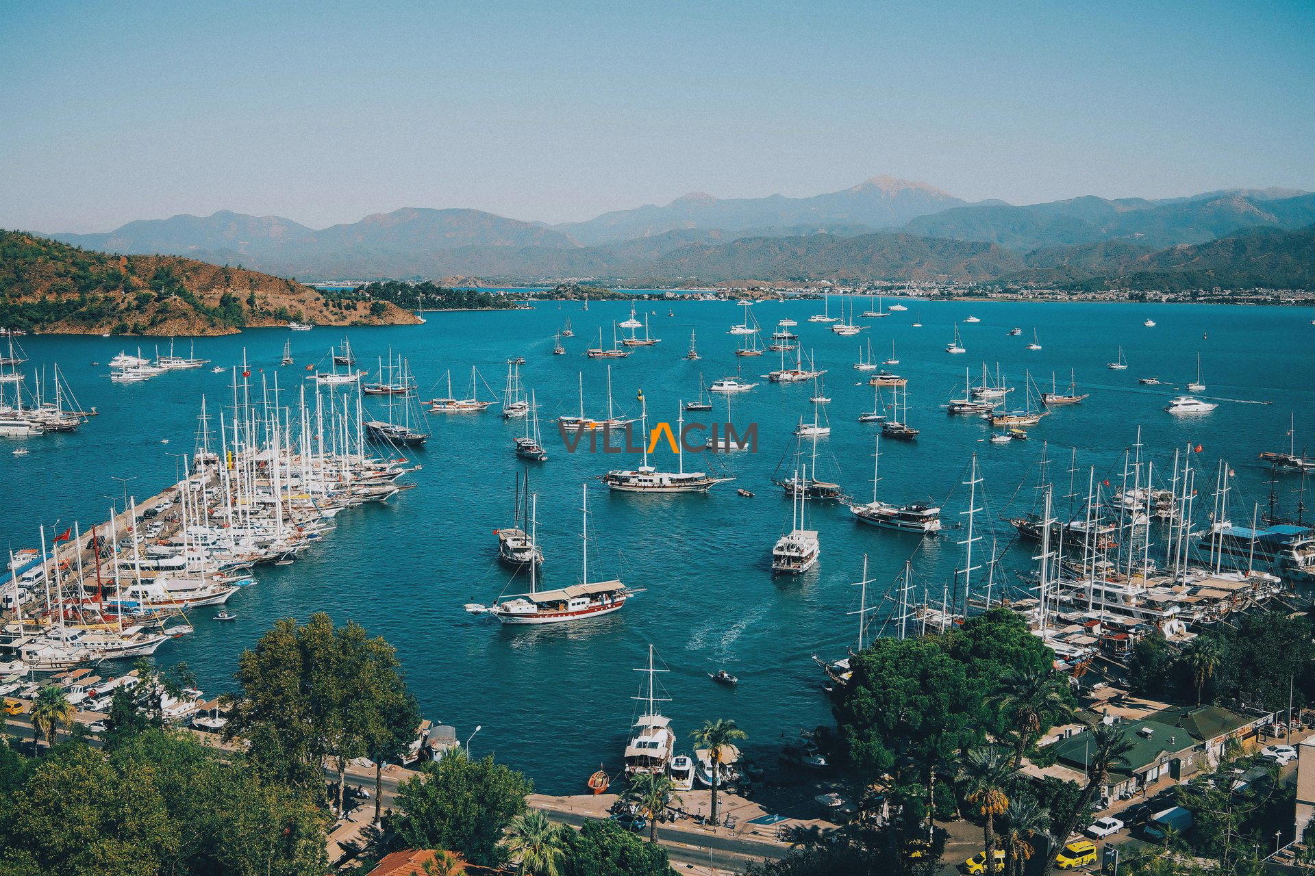 Bodrum mu Fethiye mi? Tatil Destinasyonu Seçiminde Kapsamlı Karşılaştırma