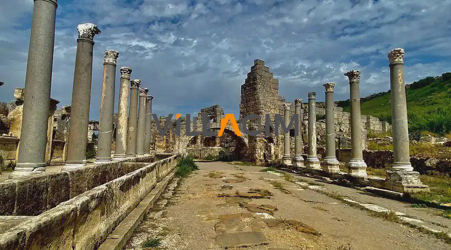Perge Antik Kenti: Antalya'nın Gizli Arkeolojik Hazinesi