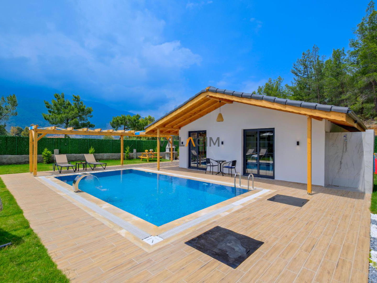 Villa Pineapple