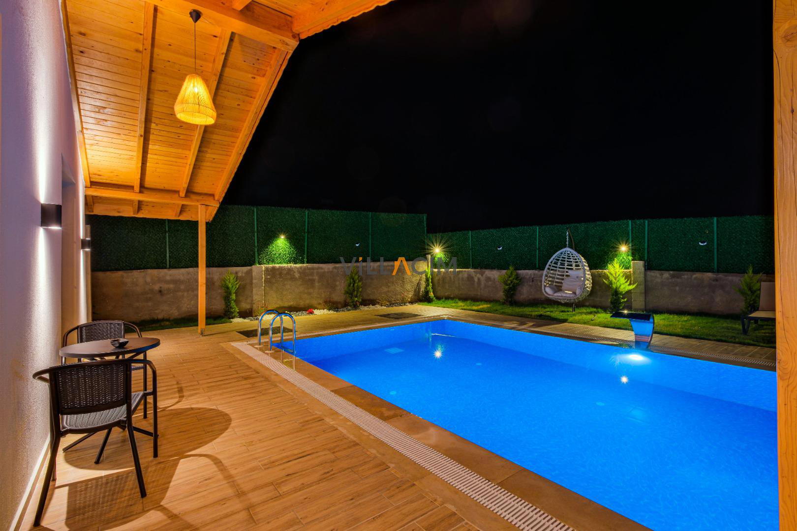 Villa Pineapple