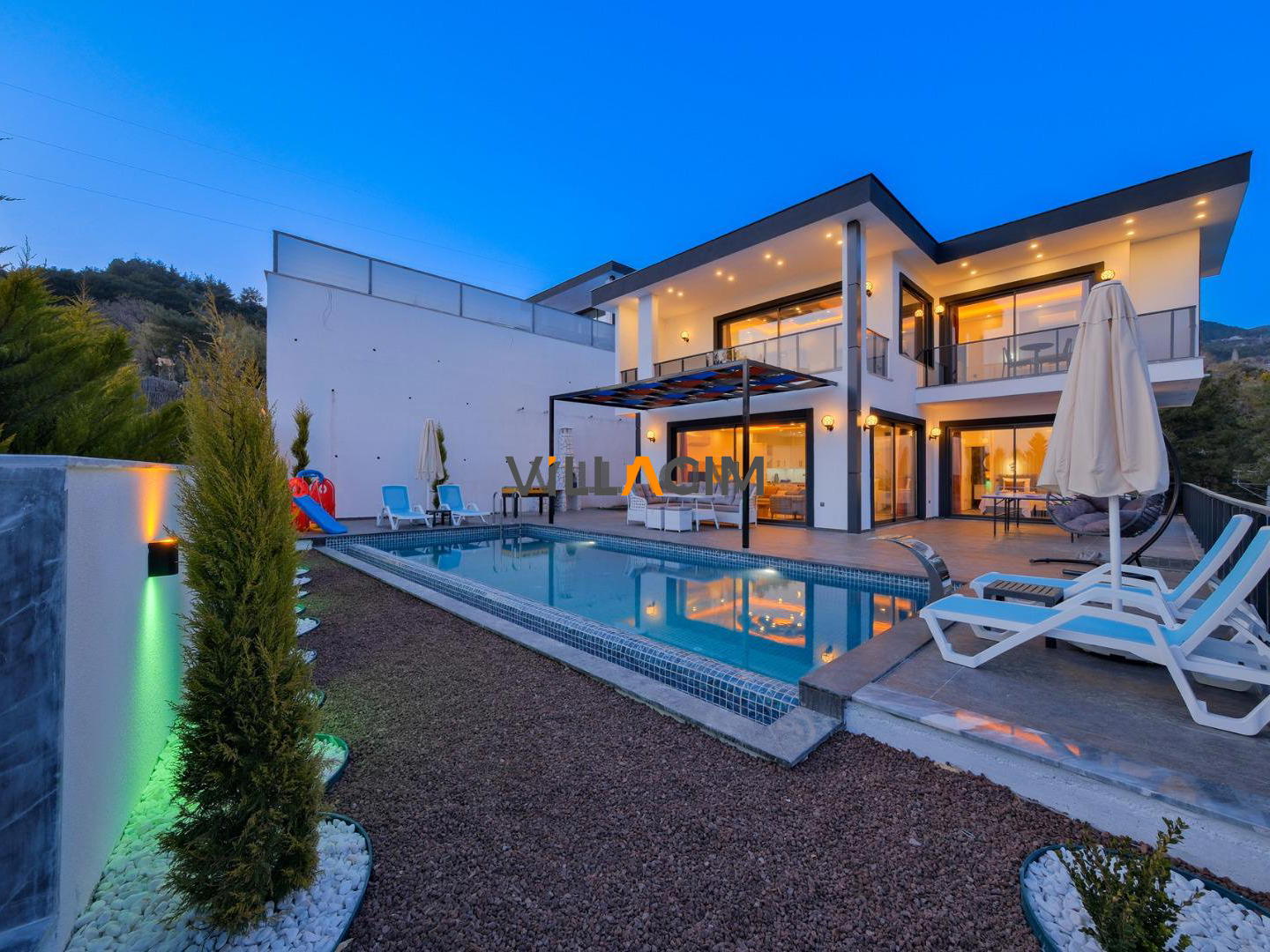 Villa Adeyna