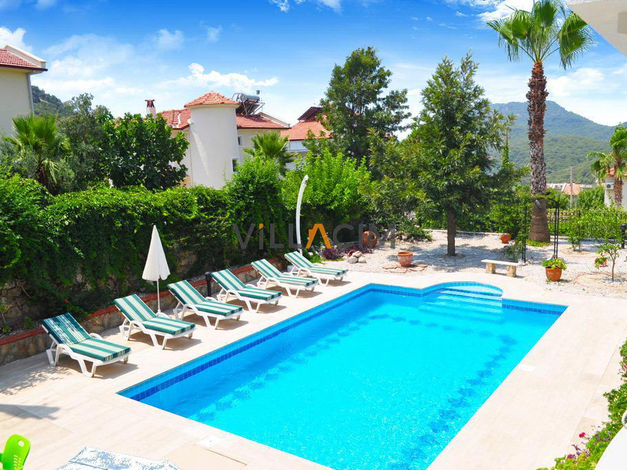 Villa Fiesta Blue