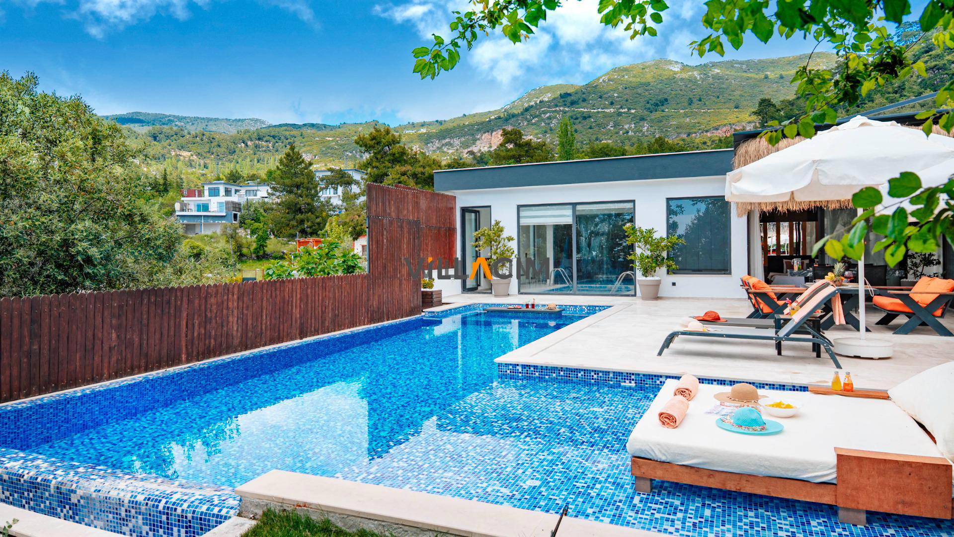 Villa Aqua Luxury