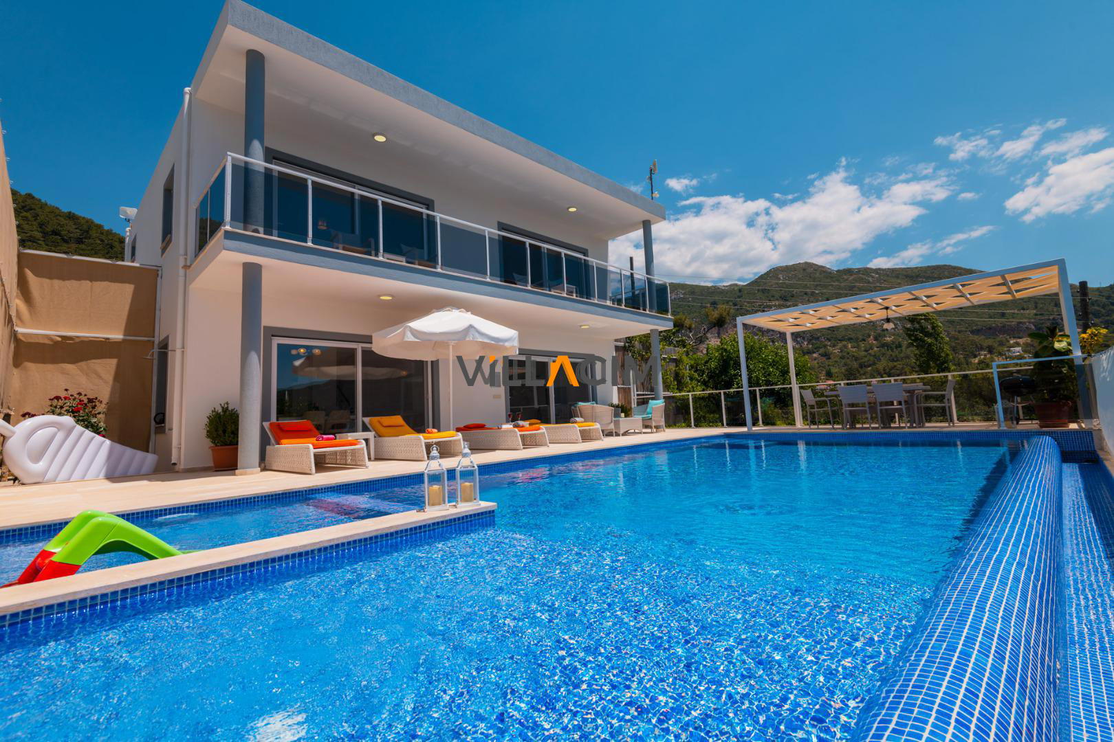 Villa rudo