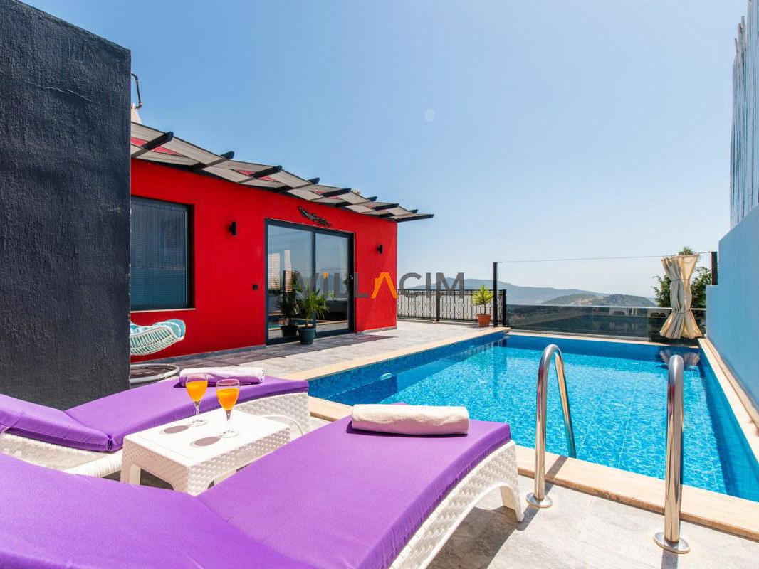 Villa Gece