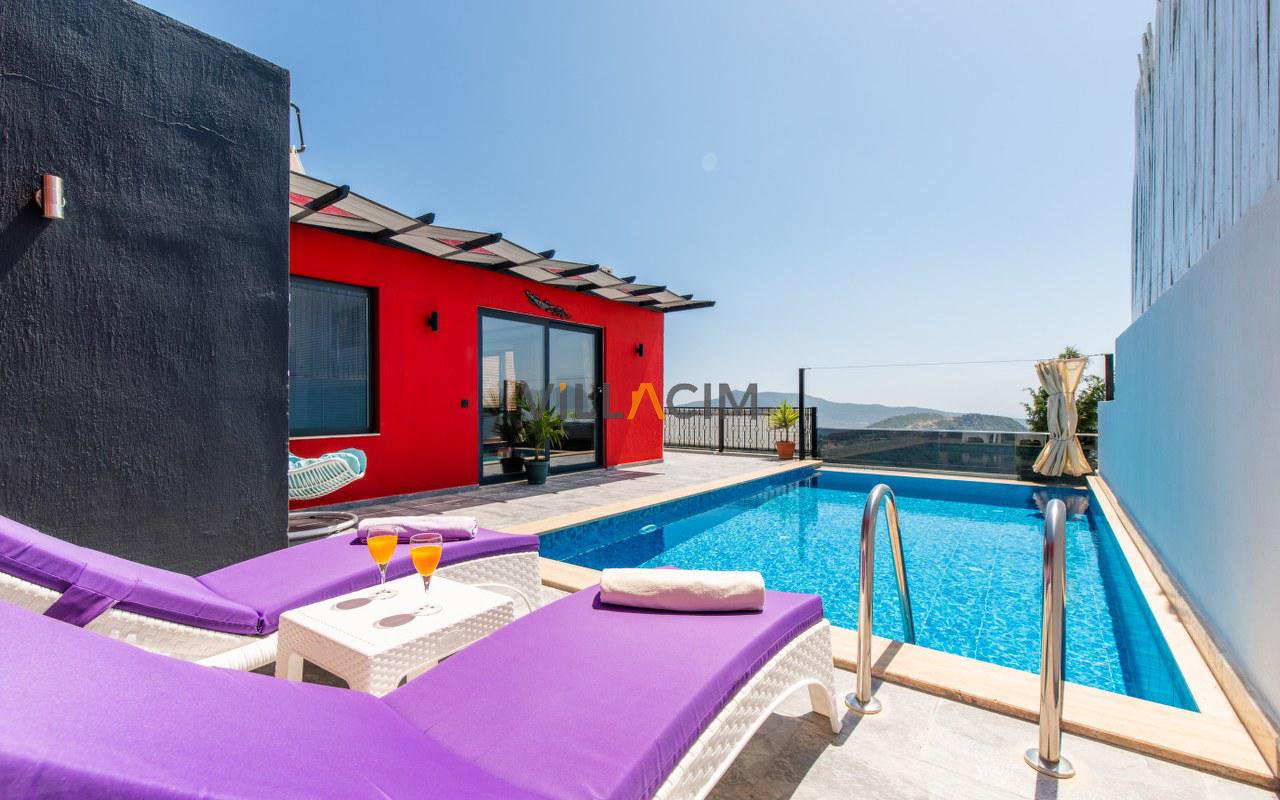 Villa Gece