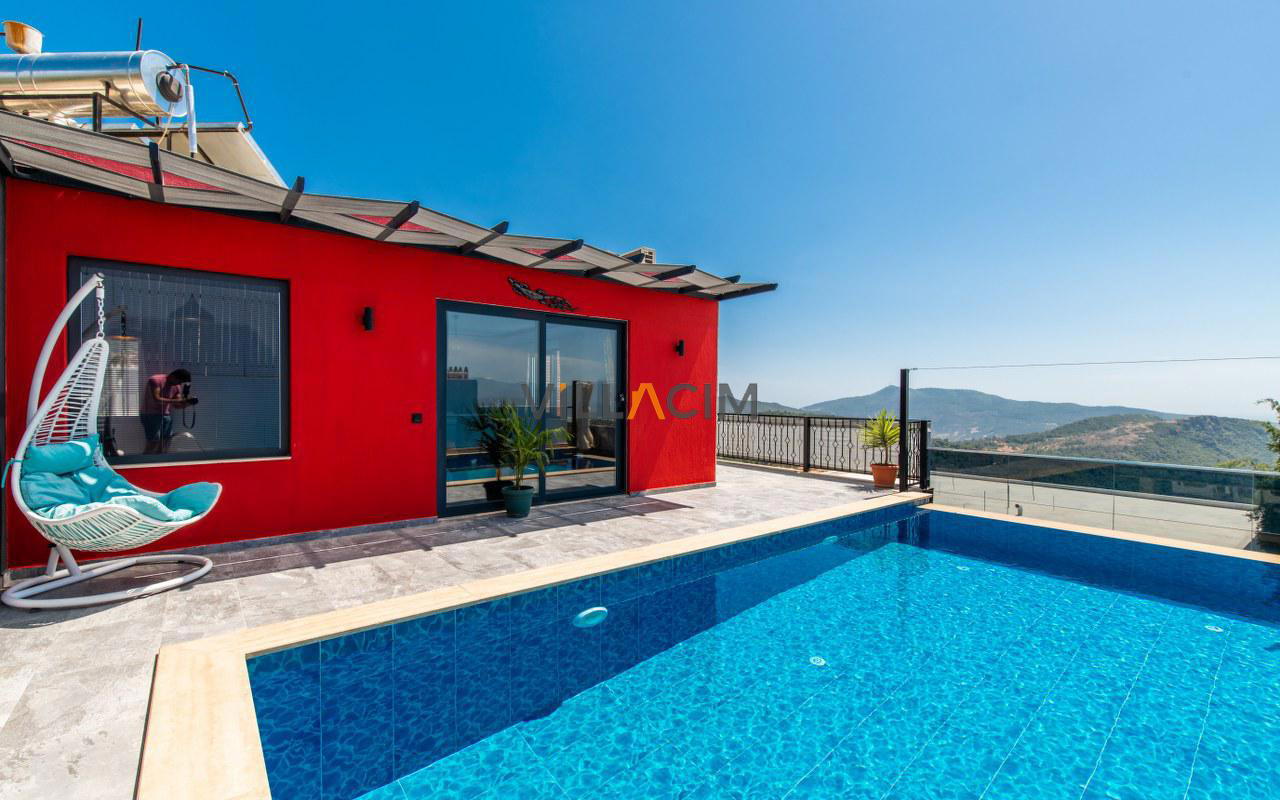 Villa Gece