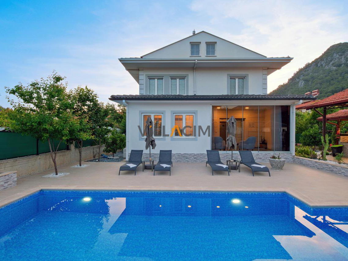 Villa Arlene