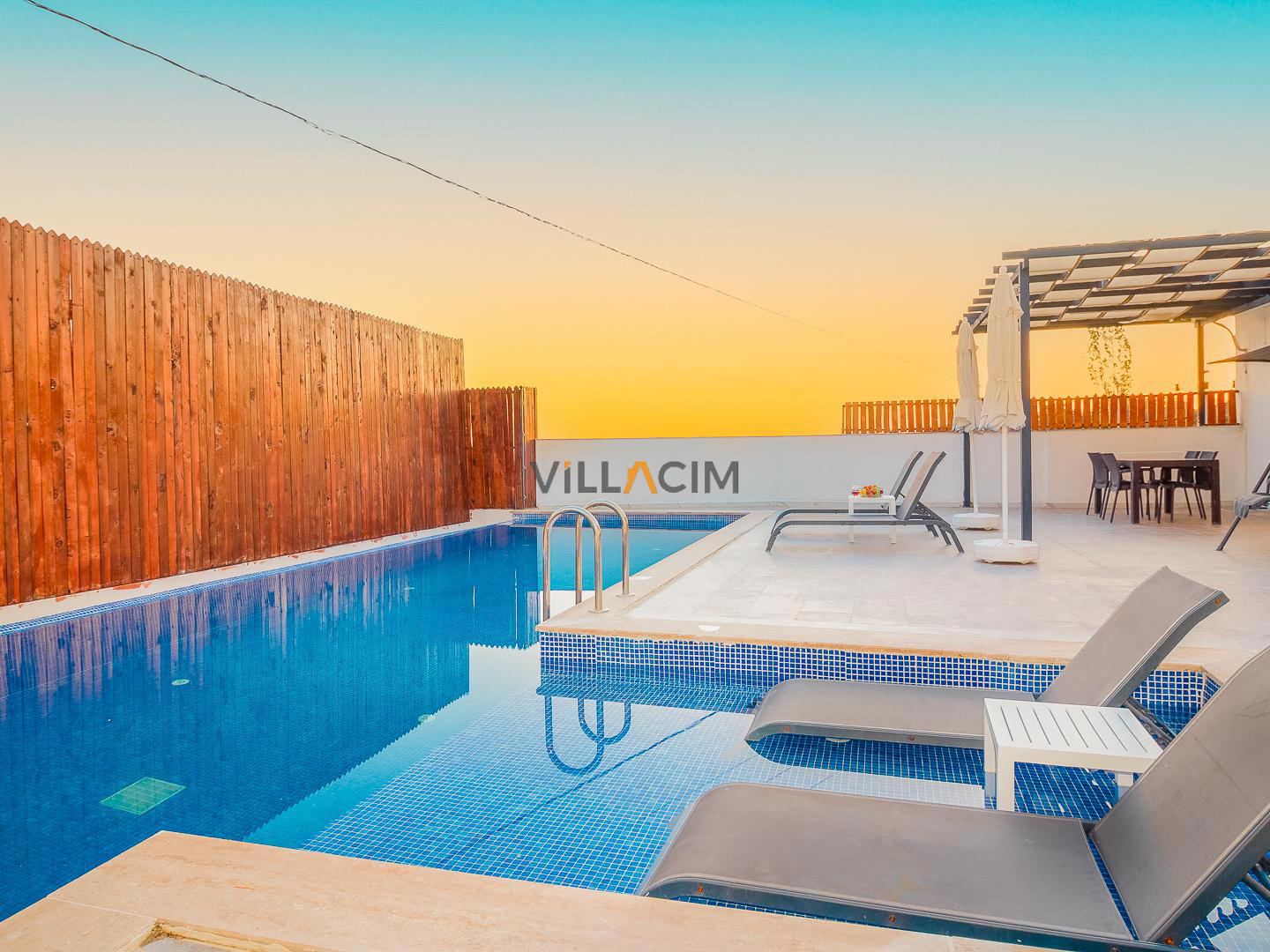 Villa Capital City