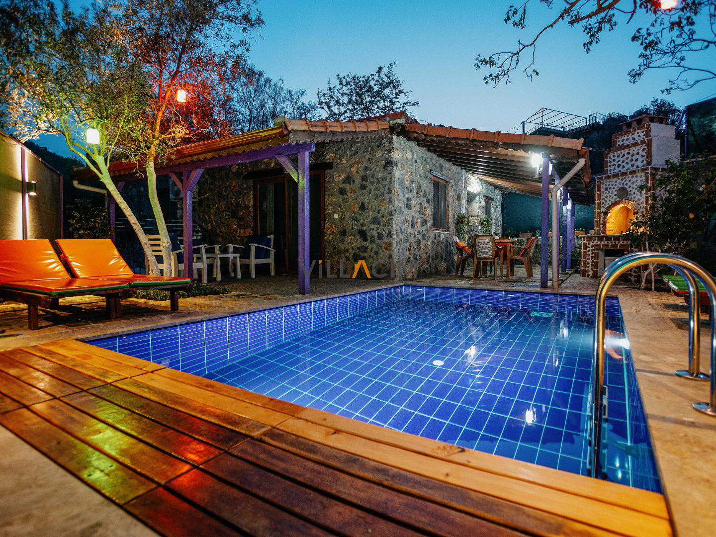Villa Mocha