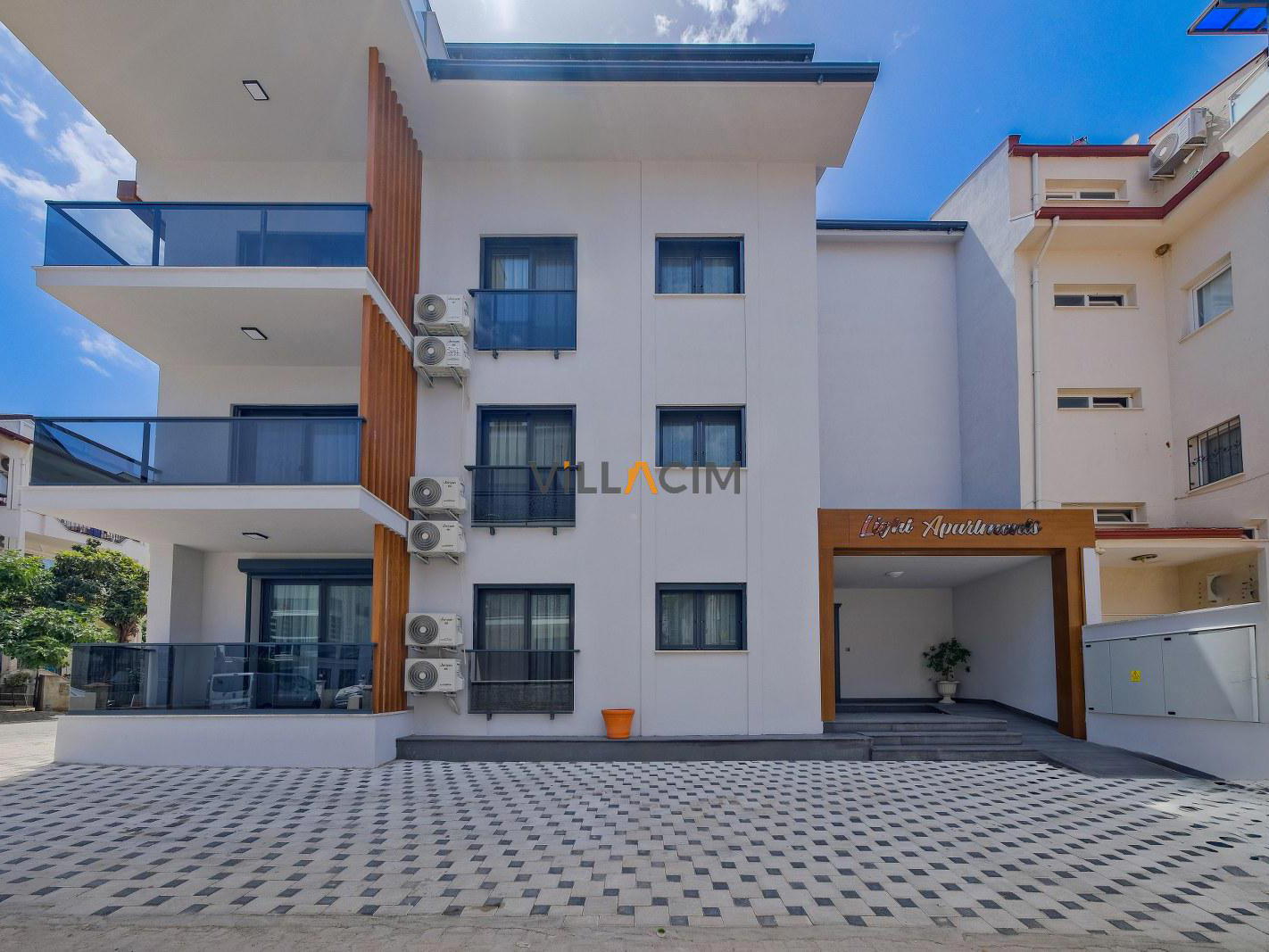 Light Suite Apart 1
