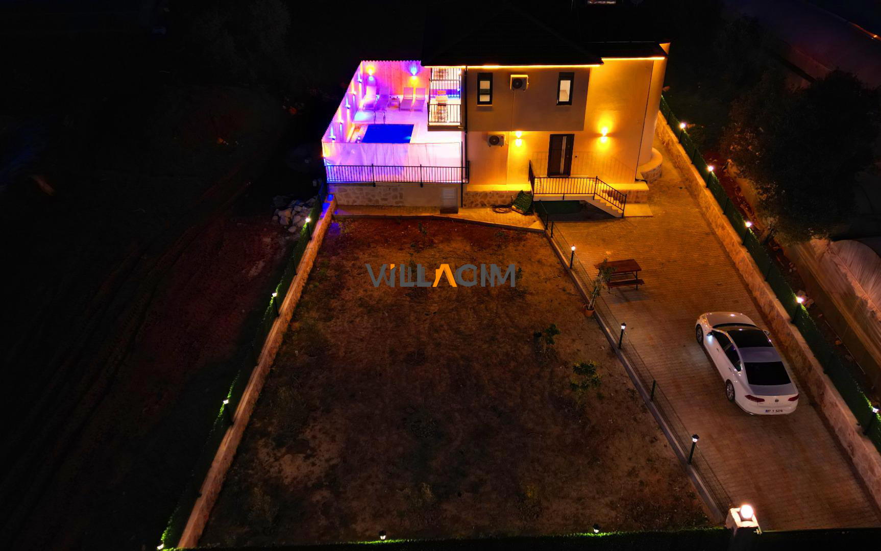 Villa Rosso Bianco