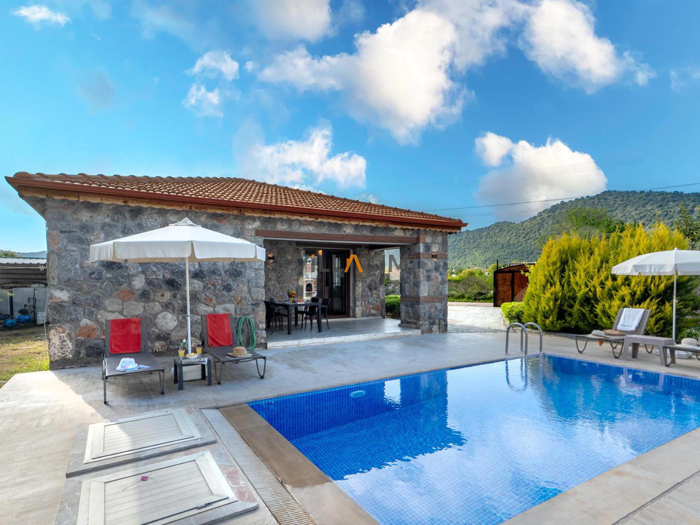 Villa Kukesi
