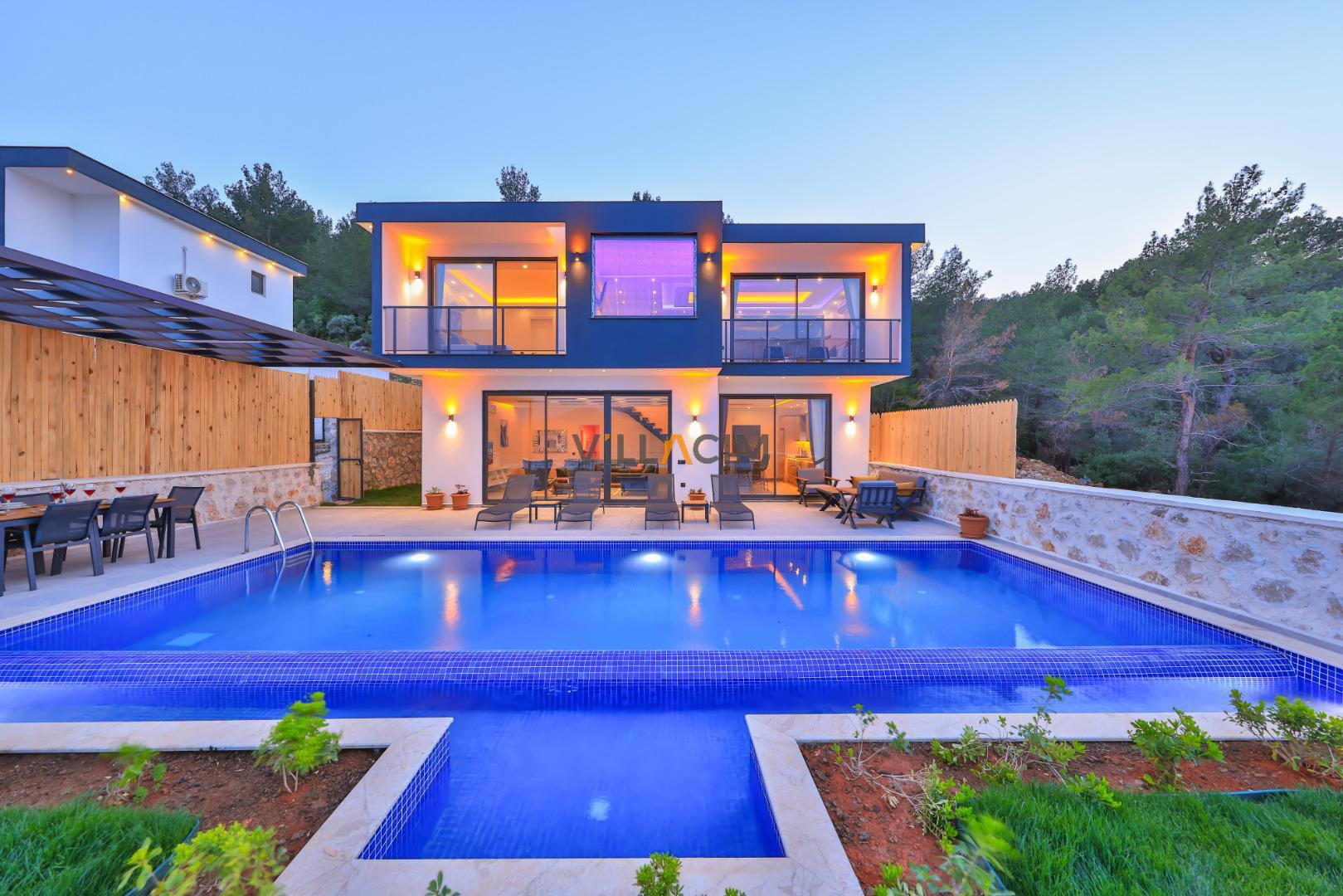 Villa Pika Trio