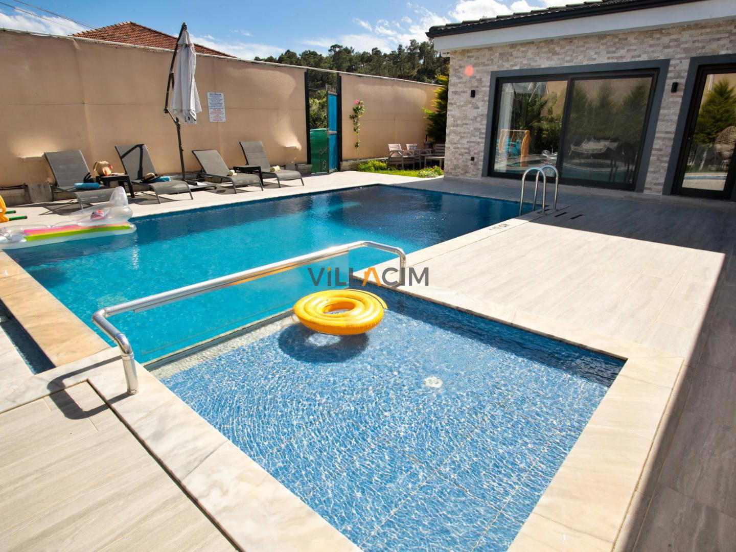 Villa Twin 2
