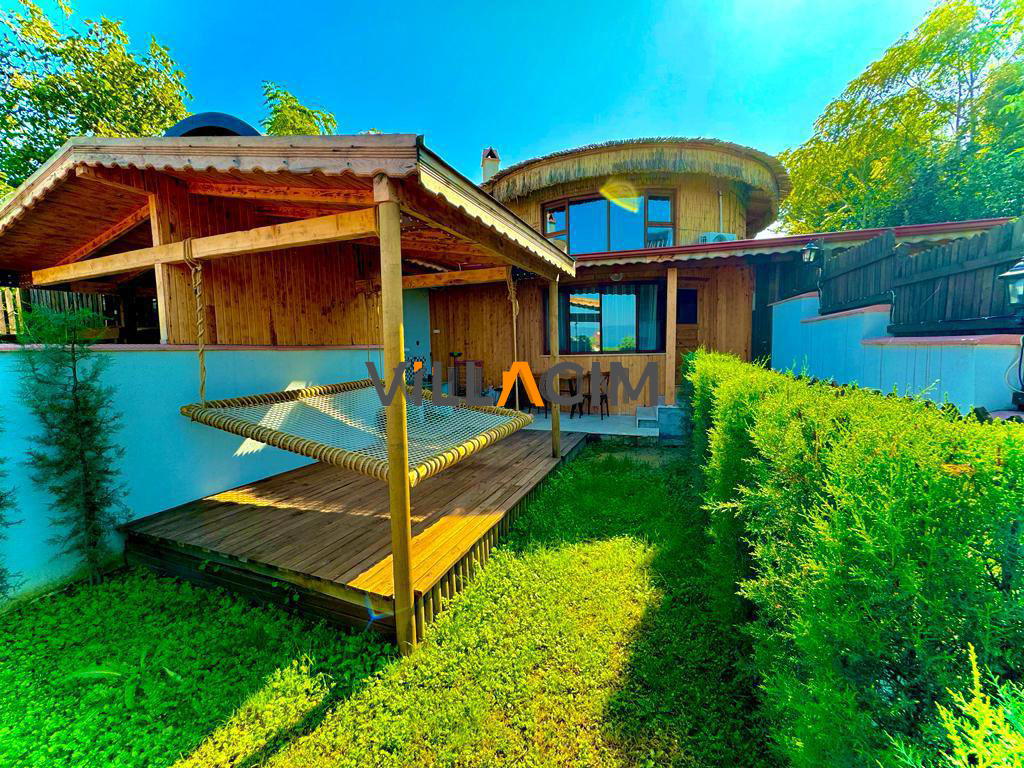 Main Bungalov 1