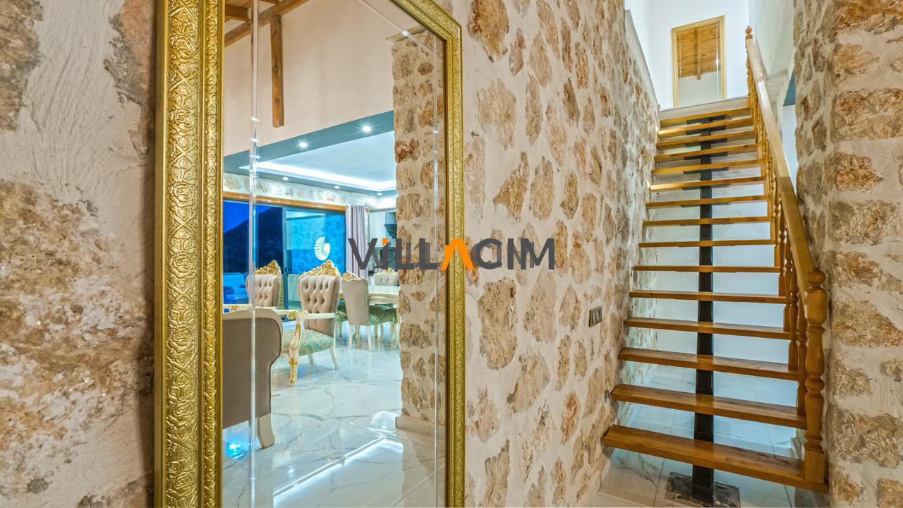 Villa Golden Bay
