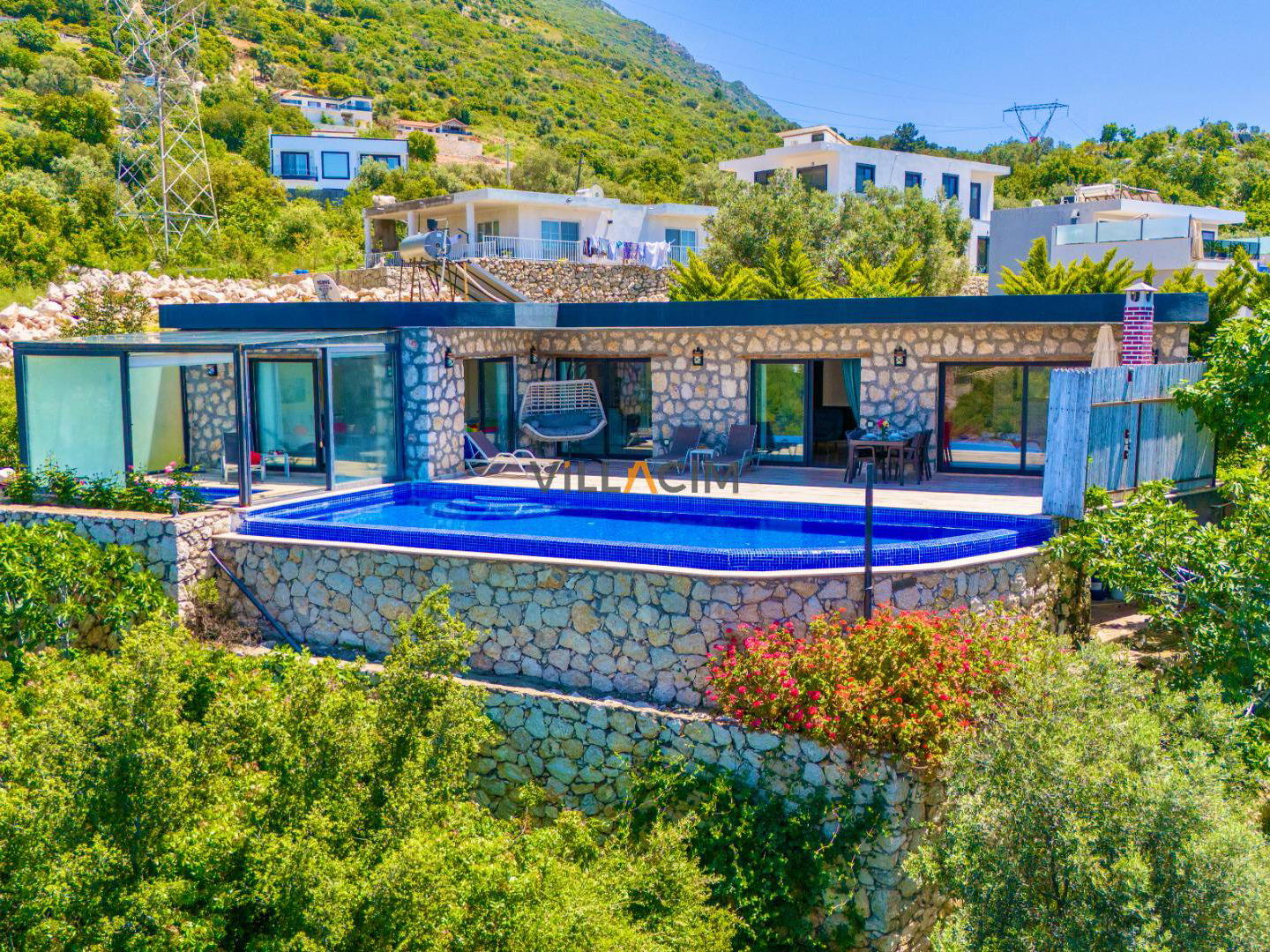 Villa Tropik