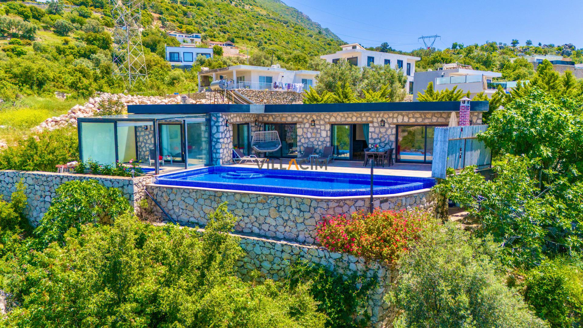 Villa Tropik