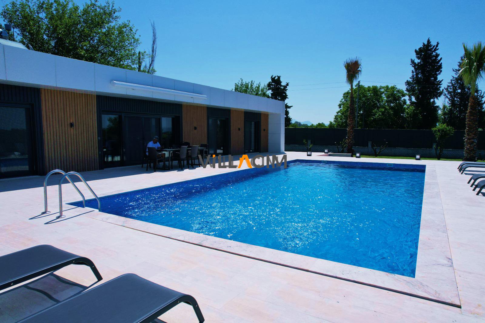 Villa Gust