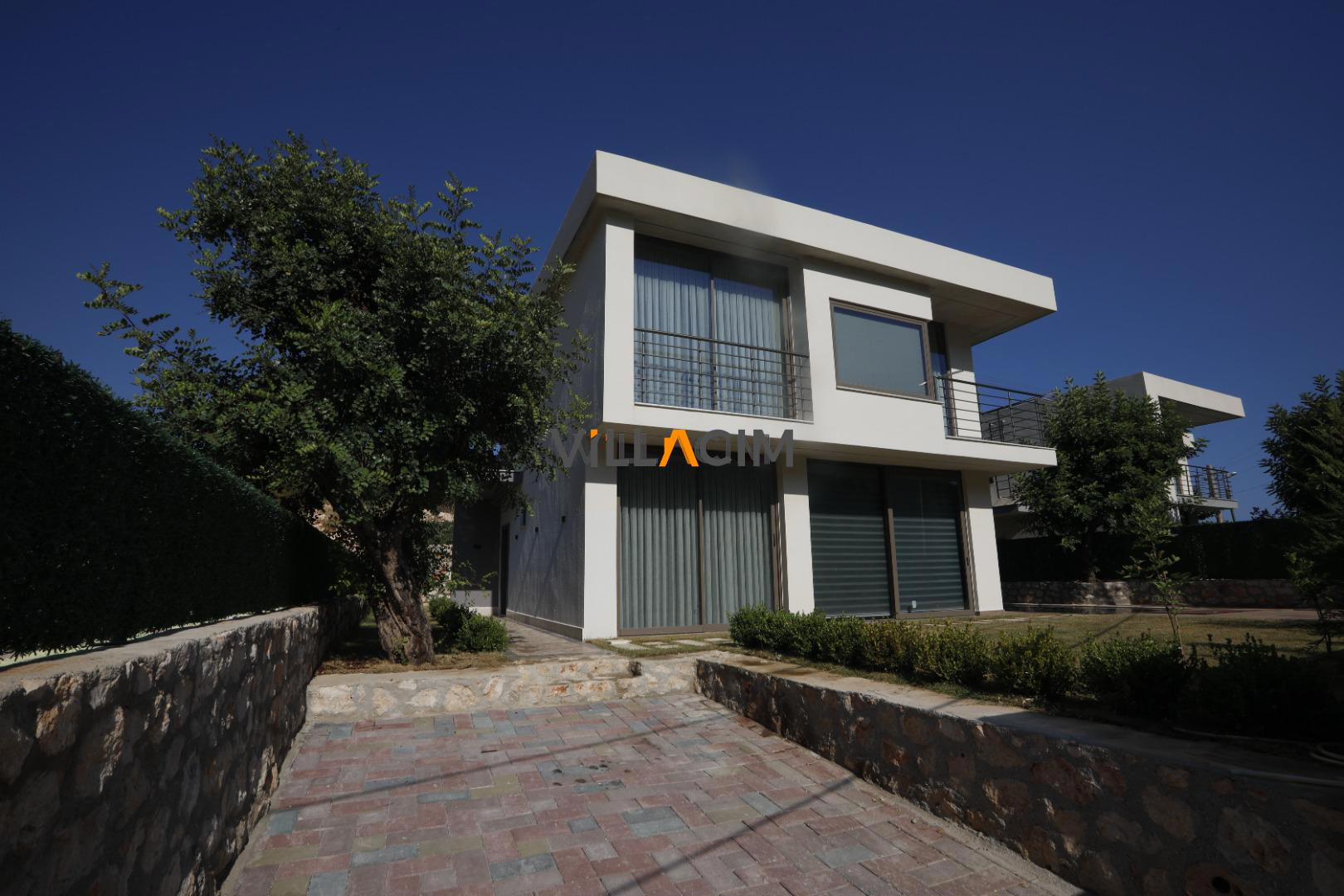 Villa Fenike Duo