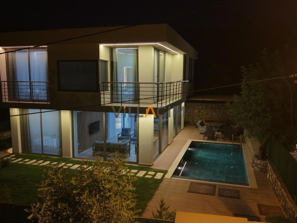 Villa Fenike Duo