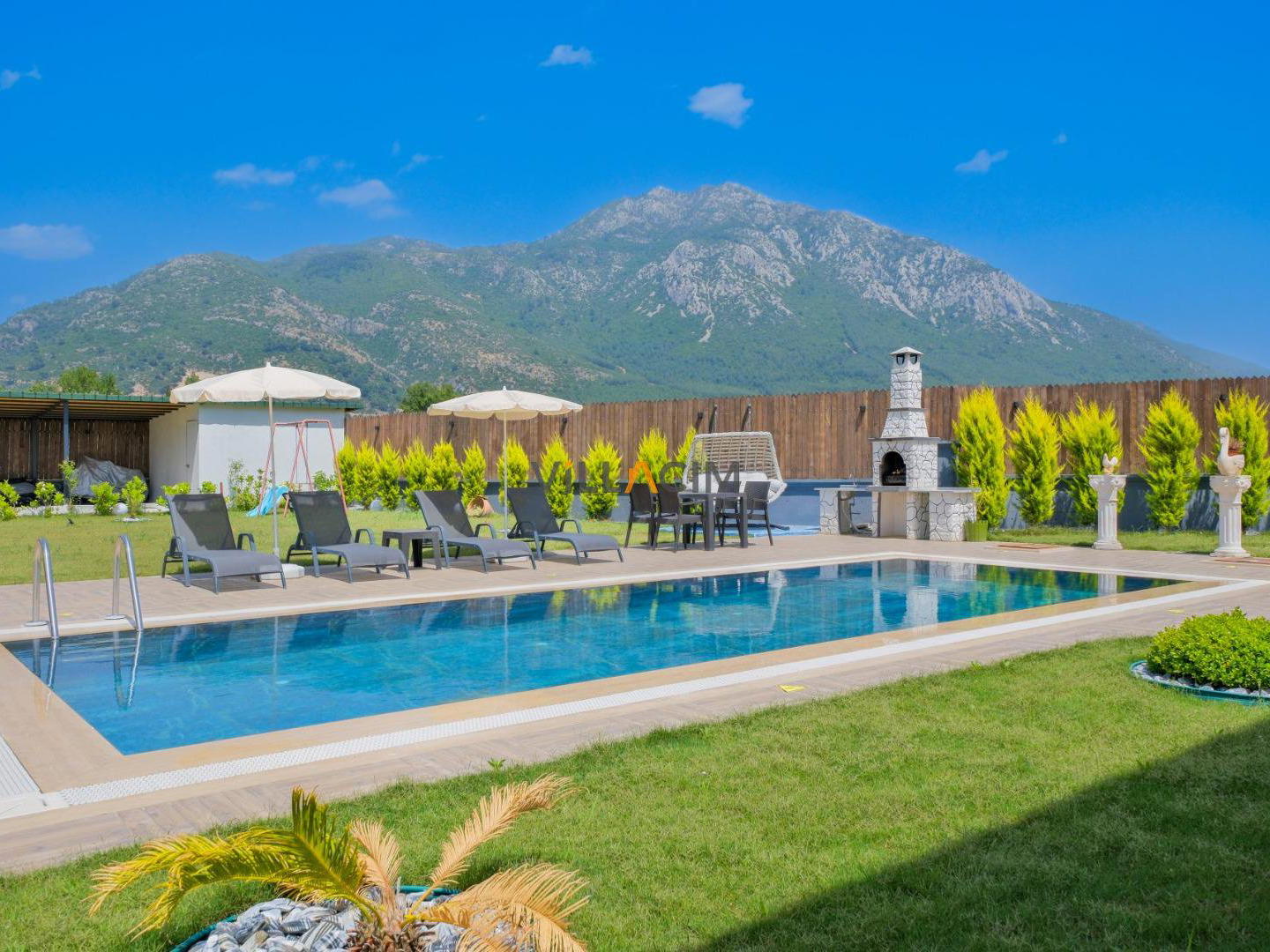 Villa Alya