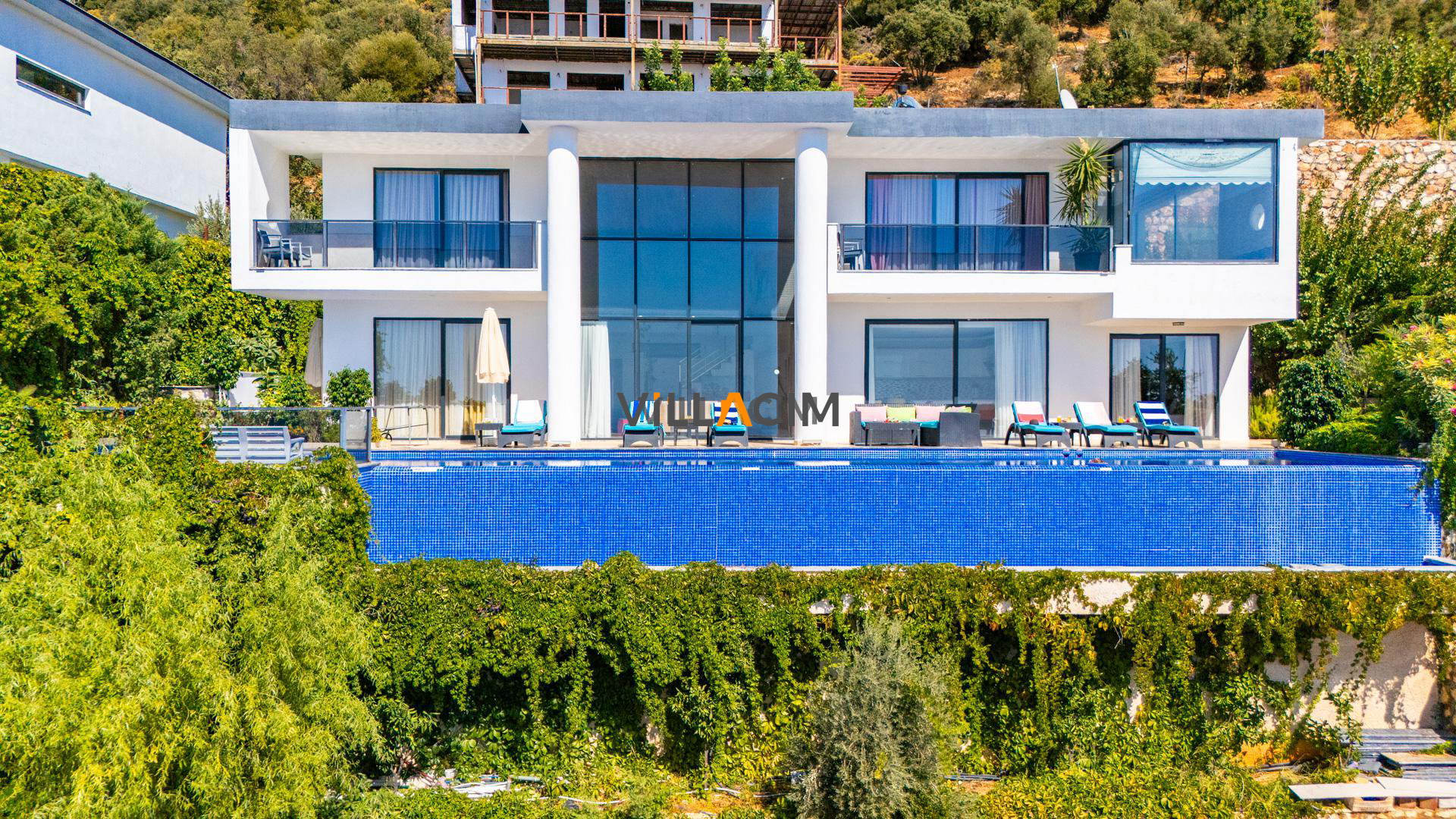 Villa Hyperion
