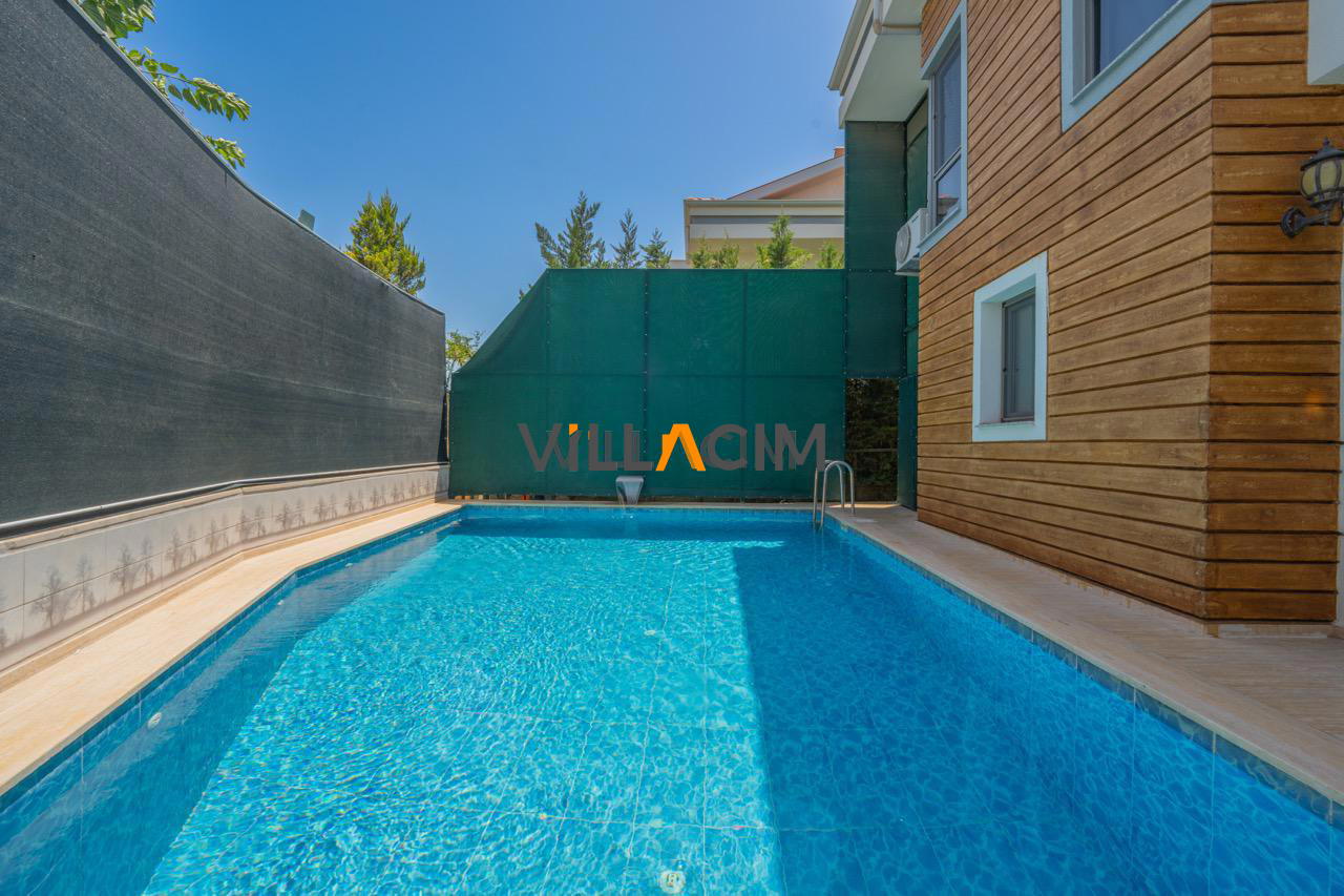 Villa Doğu