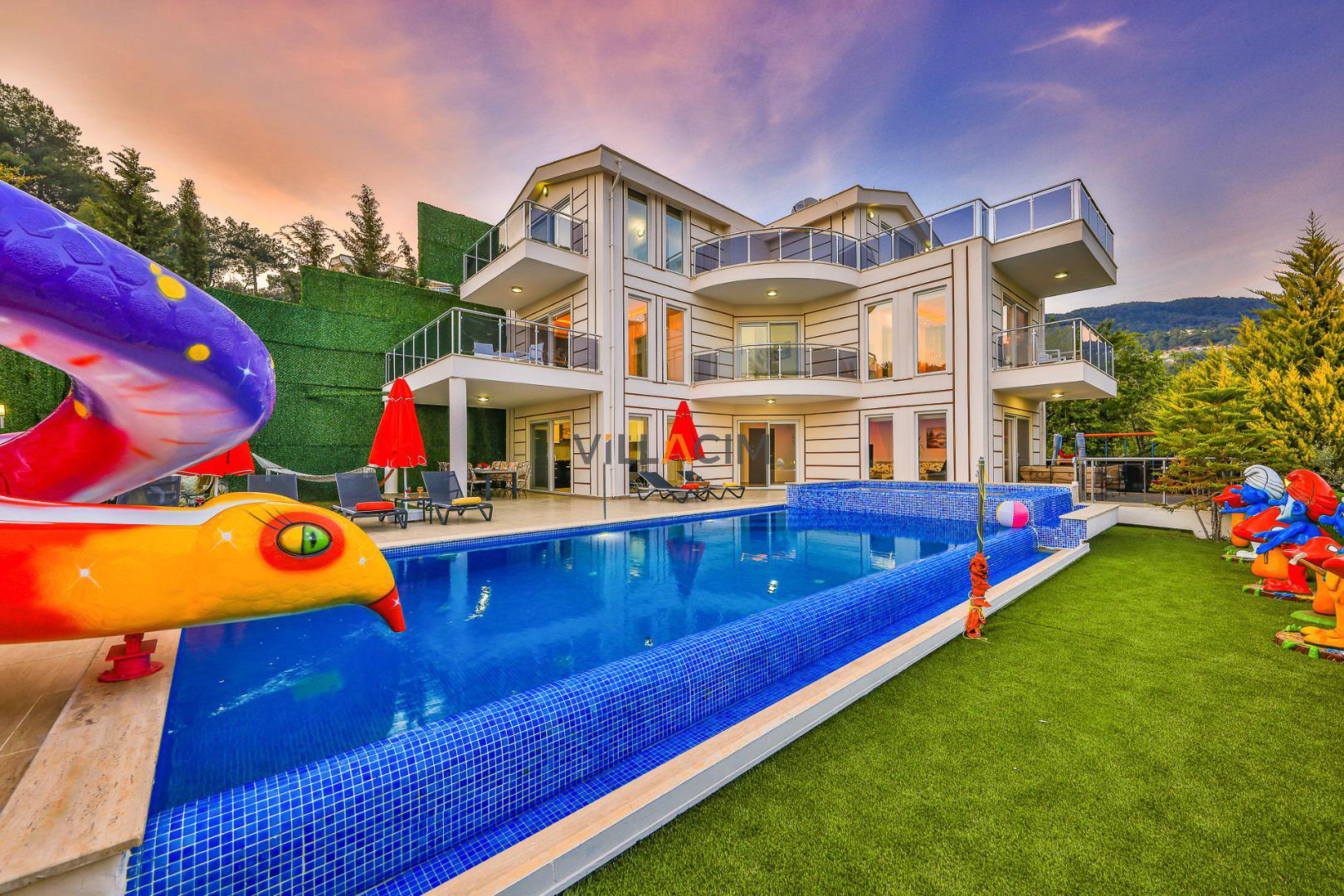 Villa Şirina