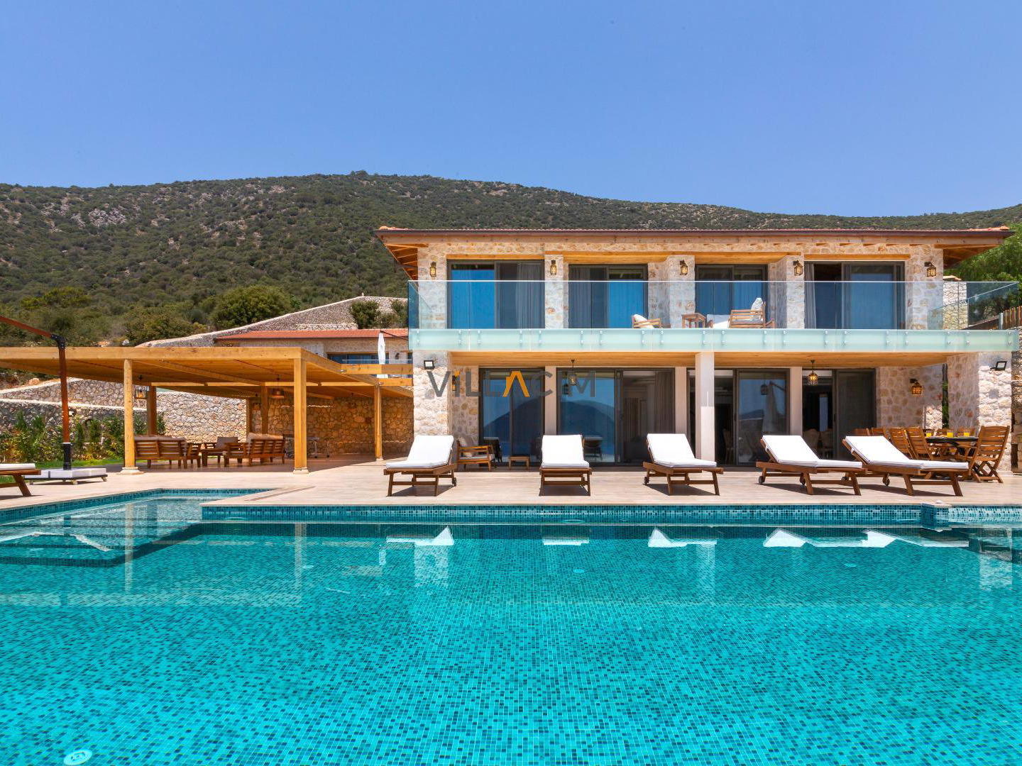 Villa Water Premium
