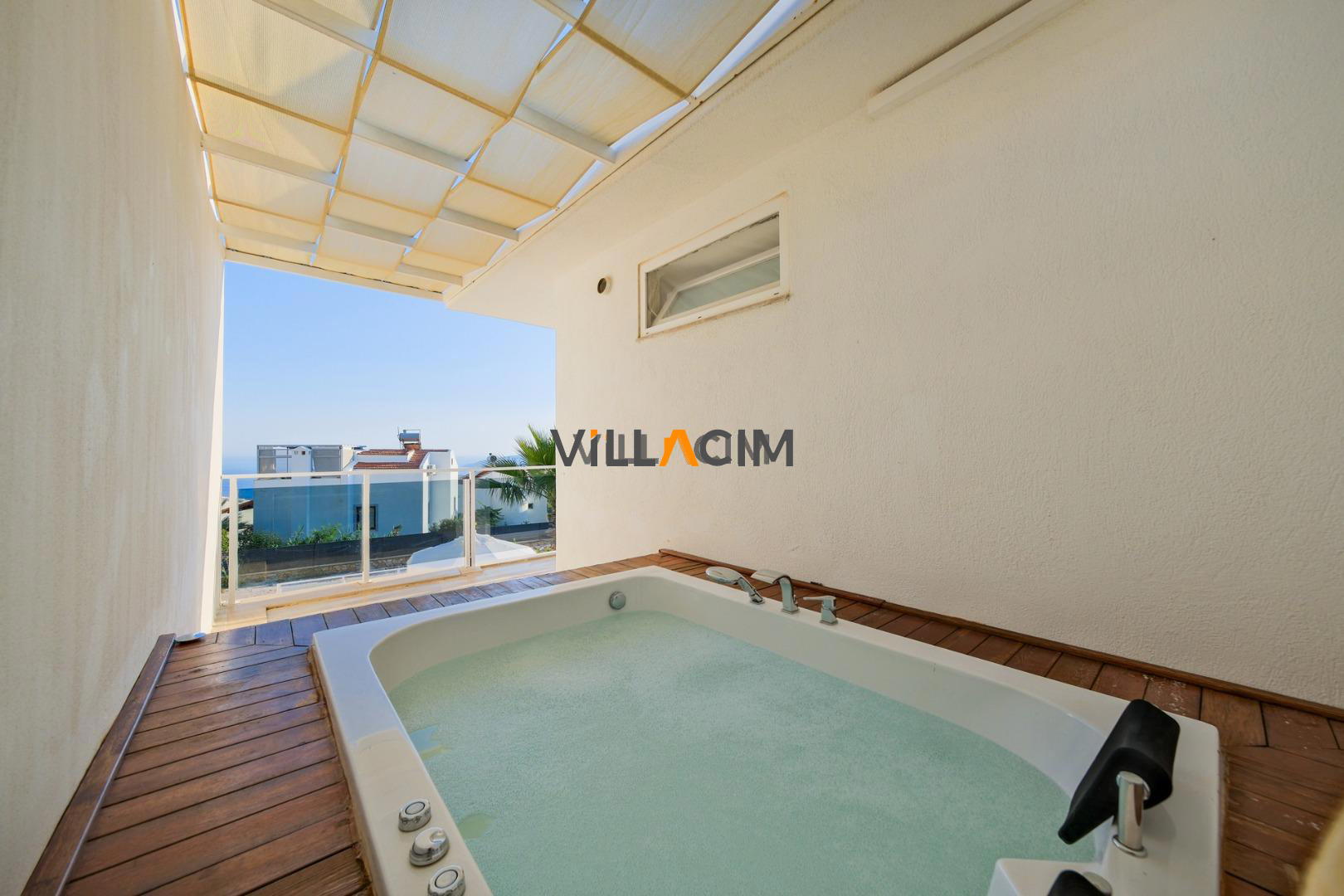 Villa Lumi 1