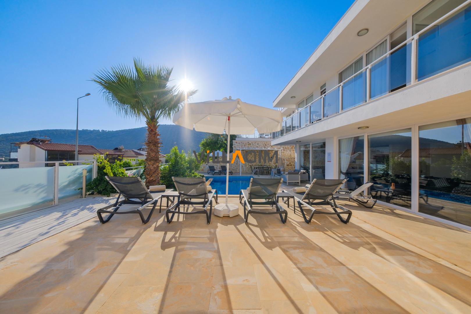 Villa Lumi 1