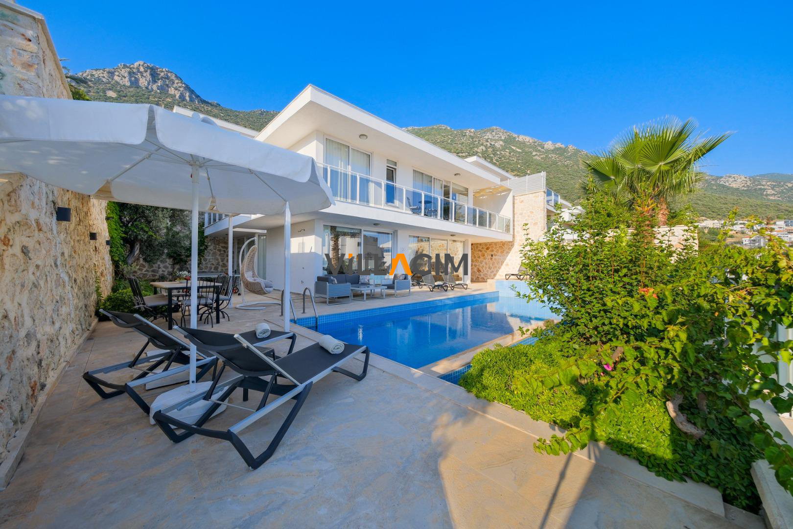 Villa Lumi 1