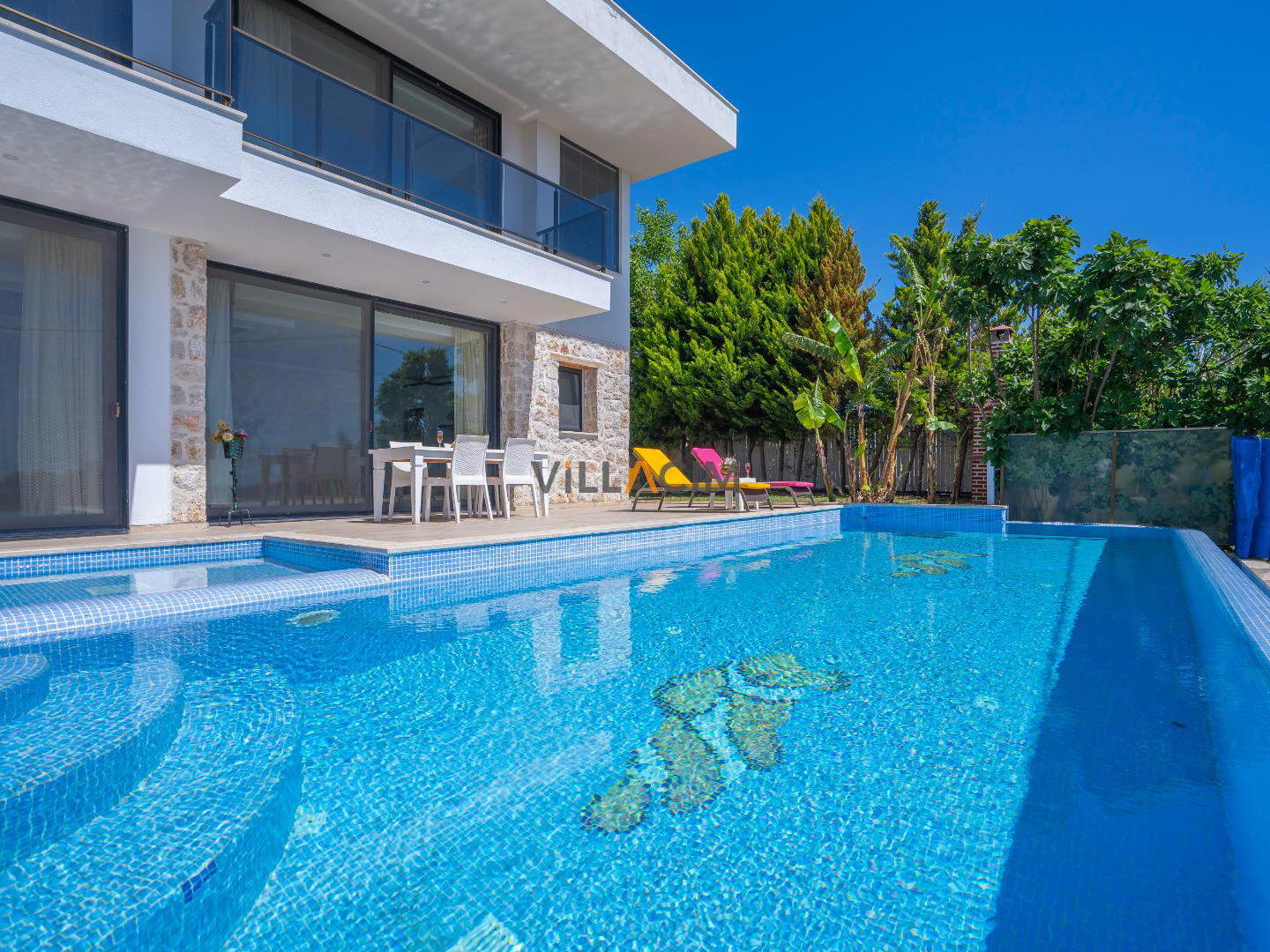 Villa Avalon