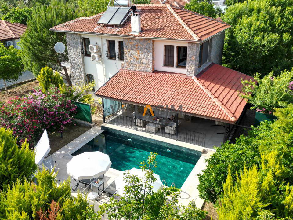 Villa Poyelina Duo