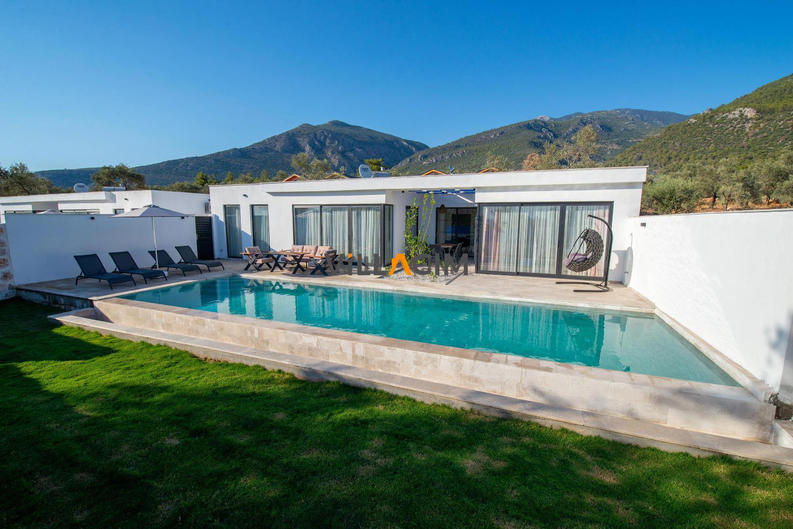 Villa Solo 1