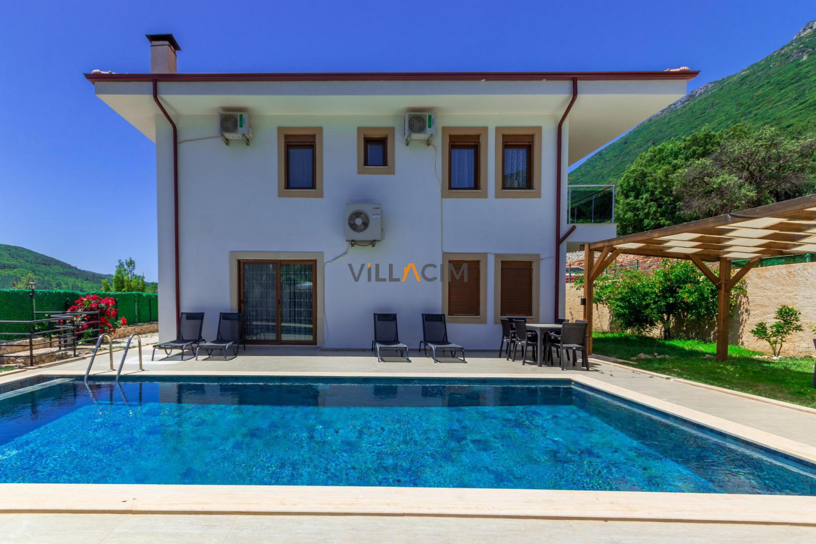 Villa Son Yaz Çukurbağ 1