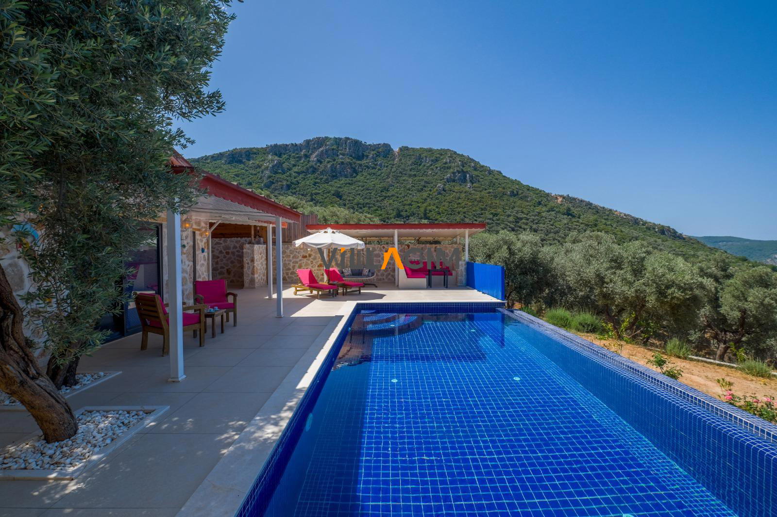 Villa Magnolyam