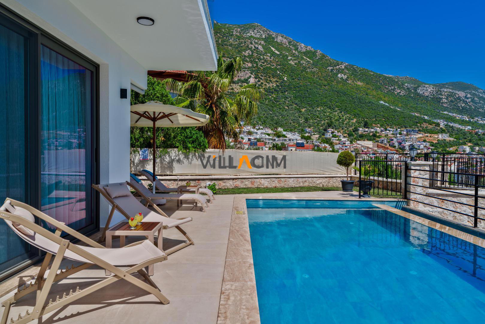 Villa Lorena