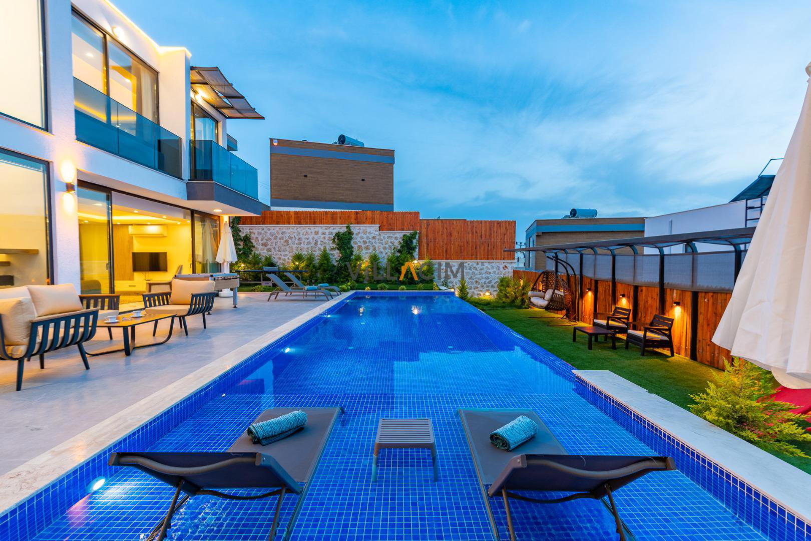 Villa Fly 2