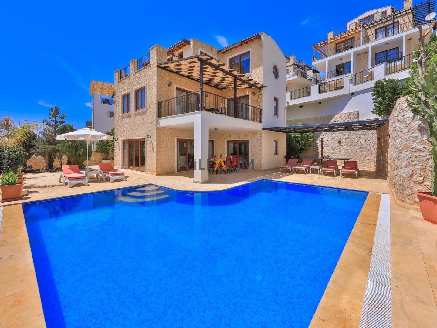 Villa Serta