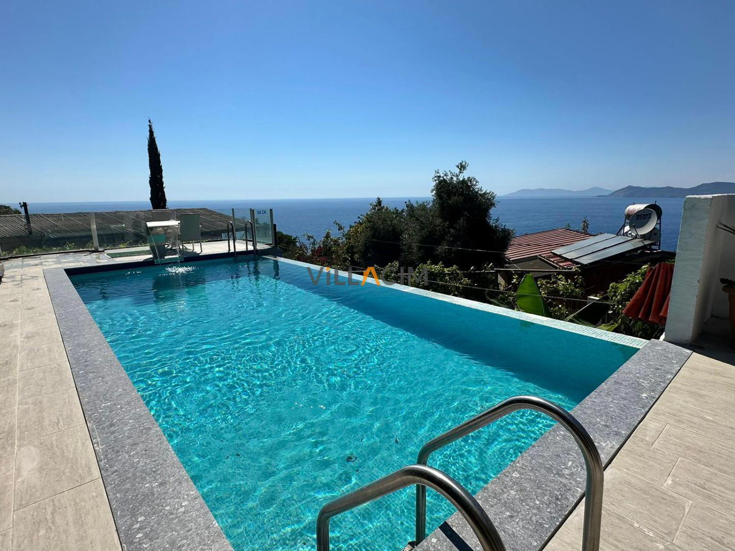 Villa Redkit
