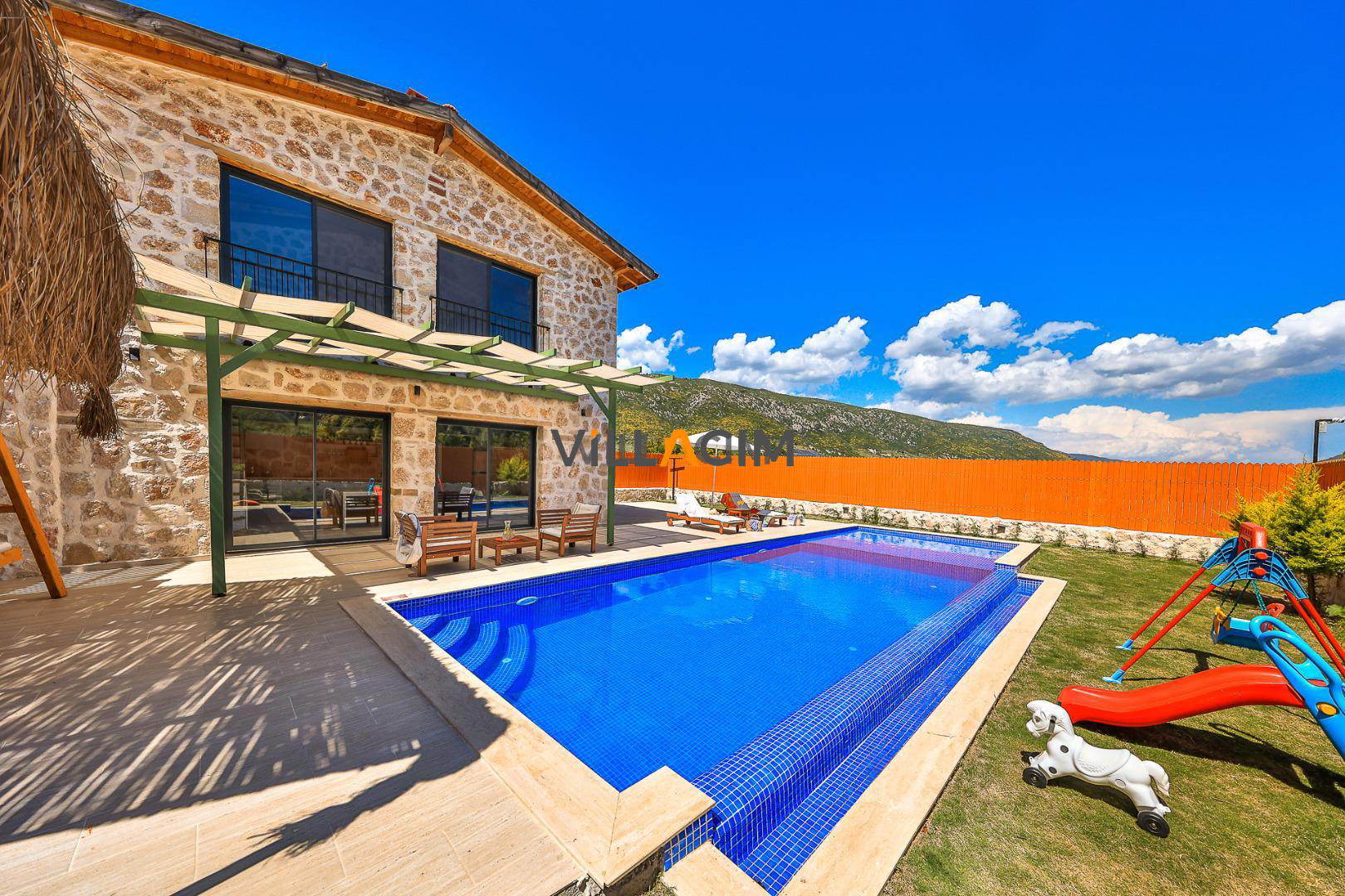 Villa Bonus 1