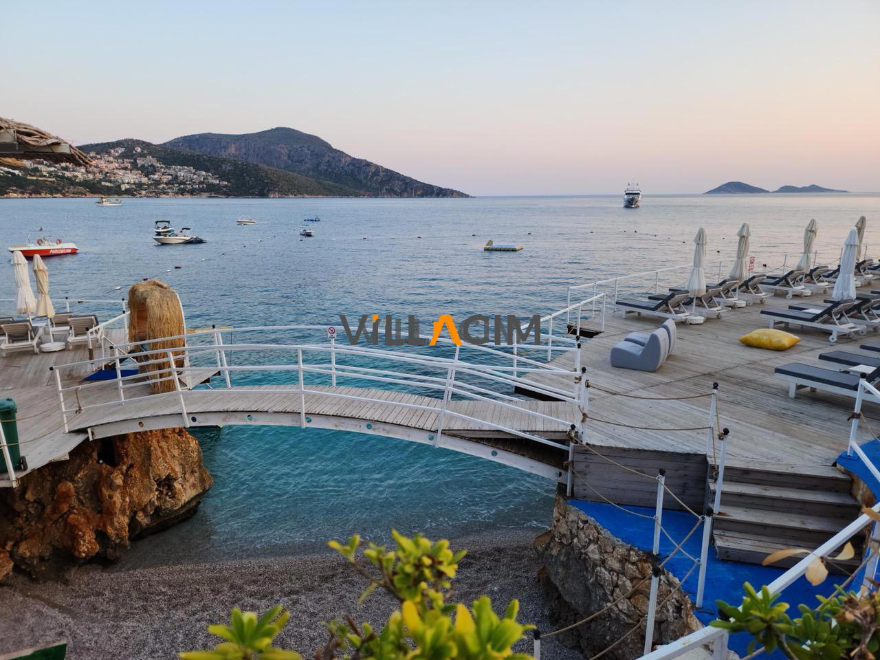 Villa Aqua Arya