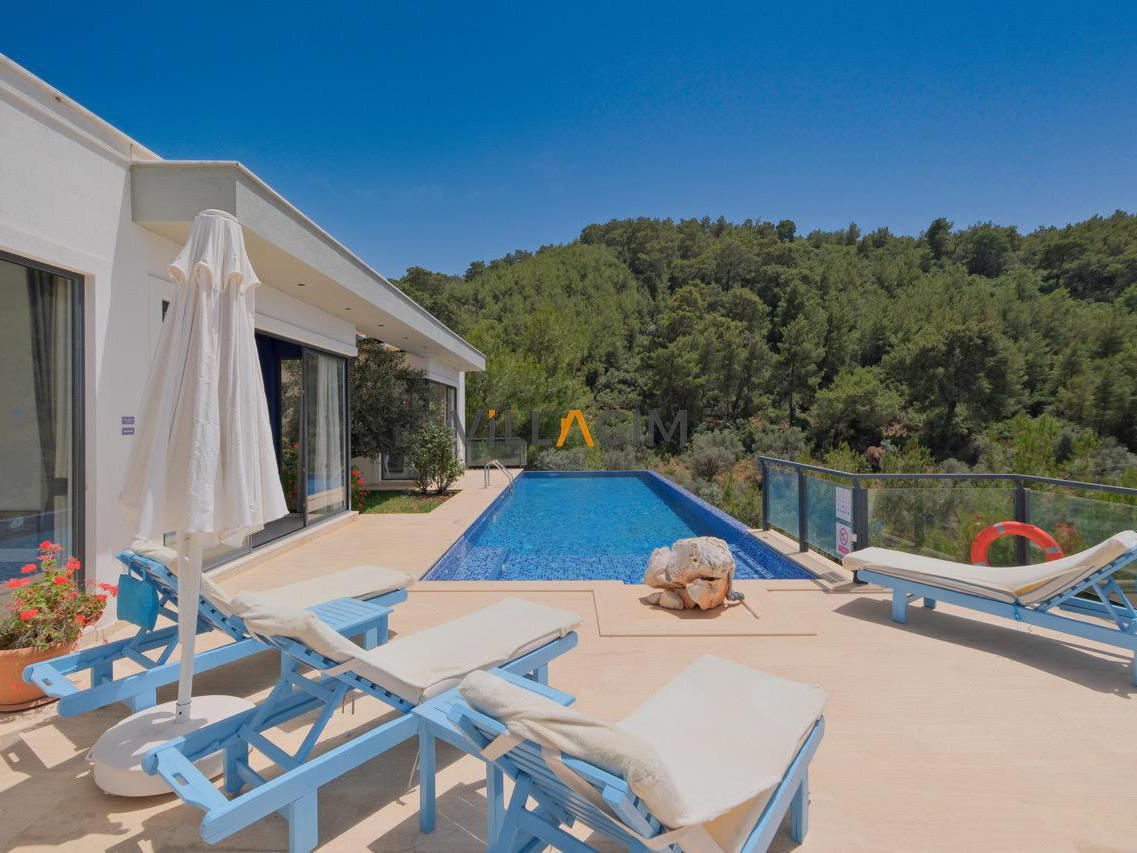 Villa Mai