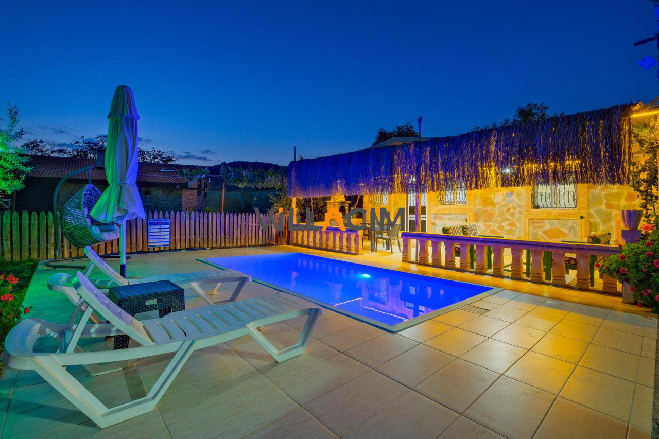 Villa Valleys