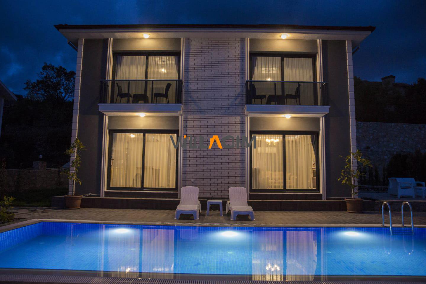 Villa Kızıl Mavi